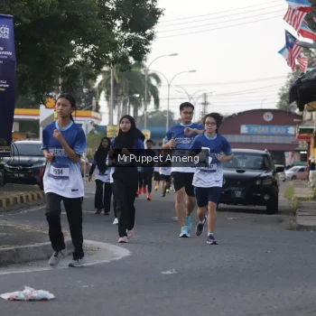 Runner Photo 3472676