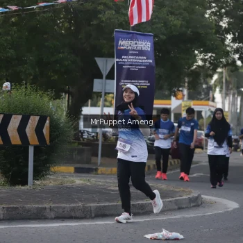 Runner Photo 3472706