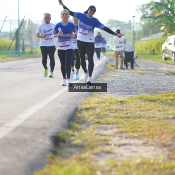Runner Photo 3472722
