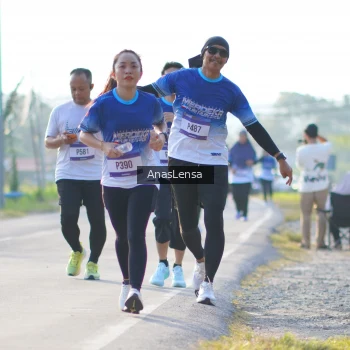 Runner Photo 3472732
