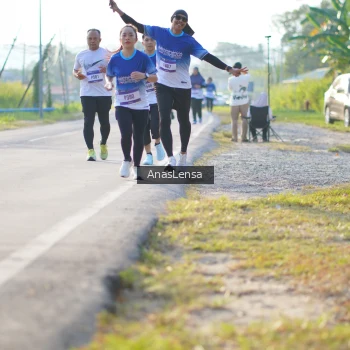 Runner Photo 3472733