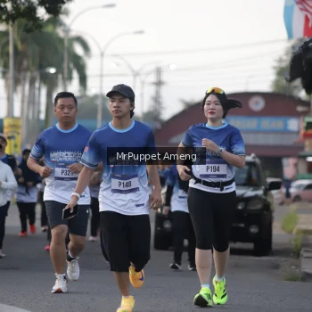 Runner Photo 3472753