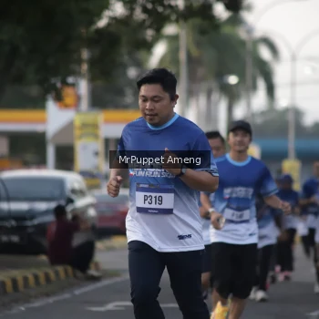 Runner Photo 3472755