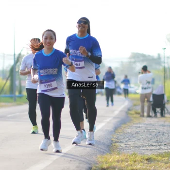 Runner Photo 3472758