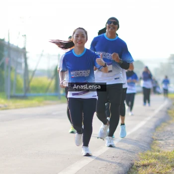Runner Photo 3472764