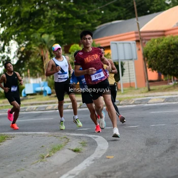 Runner Photo 3472768