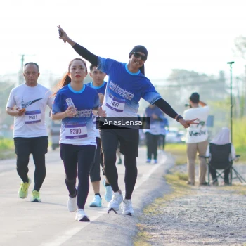 Runner Photo 3472777