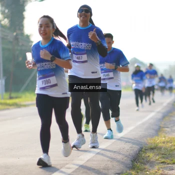 Runner Photo 3472780
