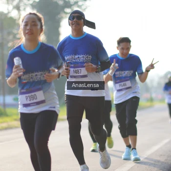 Runner Photo 3472800