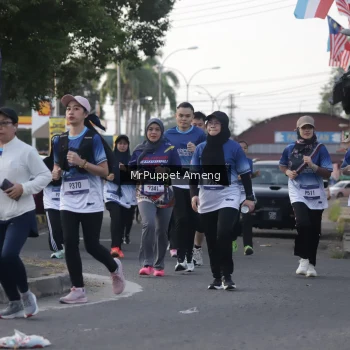 Runner Photo 3472812