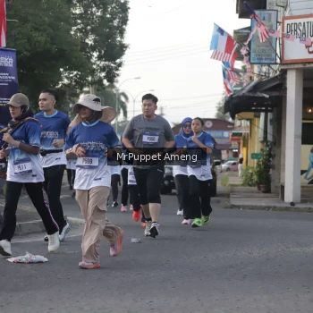 Runner Photo 3472816