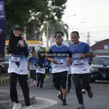 Runner Photo 3472882