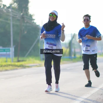 Runner Photo 3472889