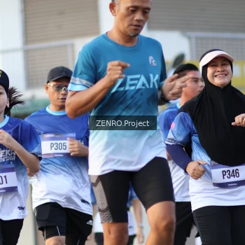 Runner Photo 3472909