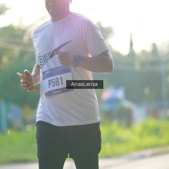 Runner Photo 3472912