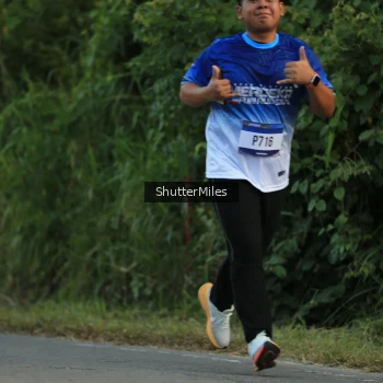 Runner Photo 3472923