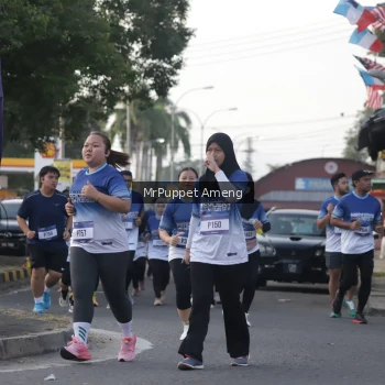Runner Photo 3472965