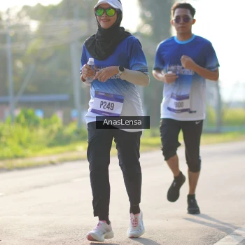 Runner Photo 3472992