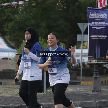 Runner Photo 3473001
