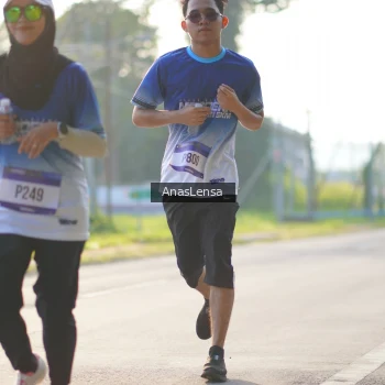 Runner Photo 3473013