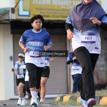 Runner Photo 3473016