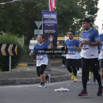 Runner Photo 3473022