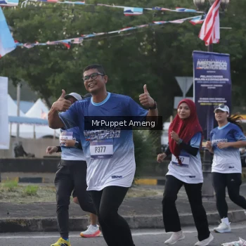 Runner Photo 3473025