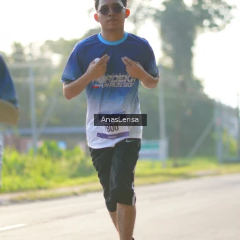 Runner Photo 3473037