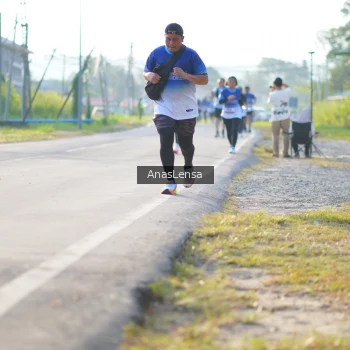 Runner Photo 3473082