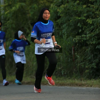 Runner Photo 3473139