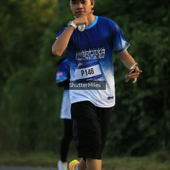 Runner Photo 3473242