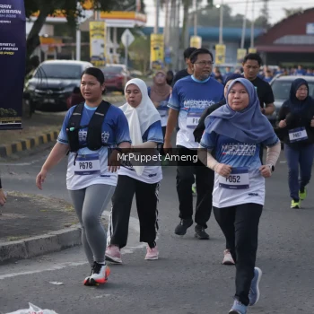 Runner Photo 3473245