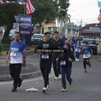 Runner Photo 3473259