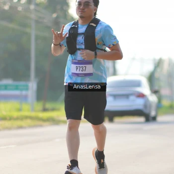 Runner Photo 3473285