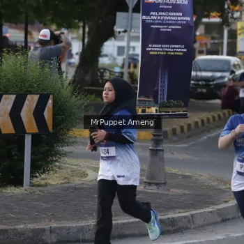 Runner Photo 3473299