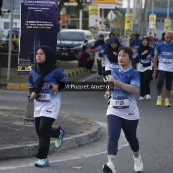 Runner Photo 3473304