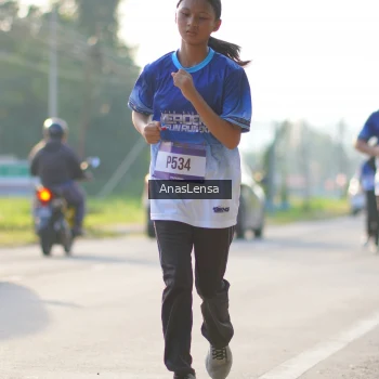 Runner Photo 3473369
