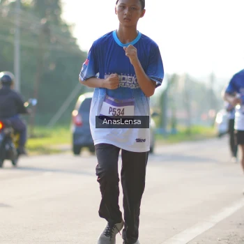 Runner Photo 3473373