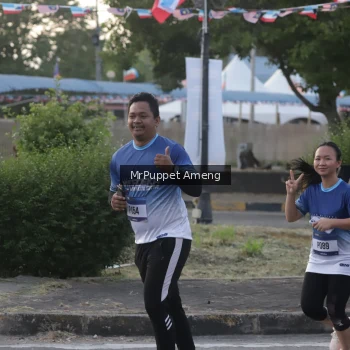 Runner Photo 3473375