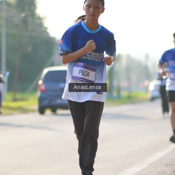 Runner Photo 3473383