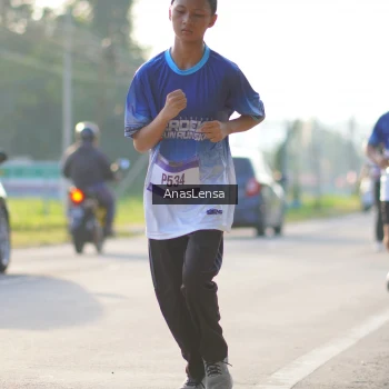 Runner Photo 3473388