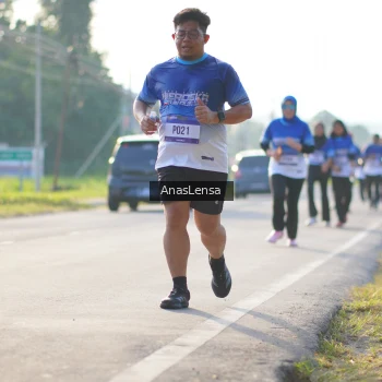 Runner Photo 3473401