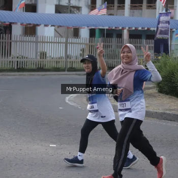 Runner Photo 3473429
