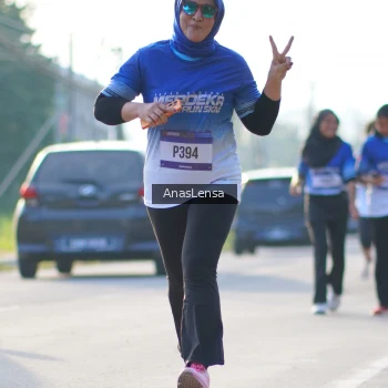 Runner Photo 3473435
