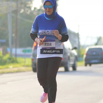 Runner Photo 3473475