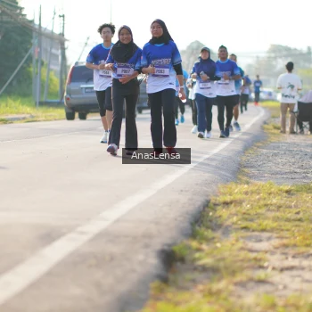 Runner Photo 3473485