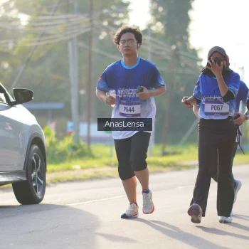 Runner Photo 3473497