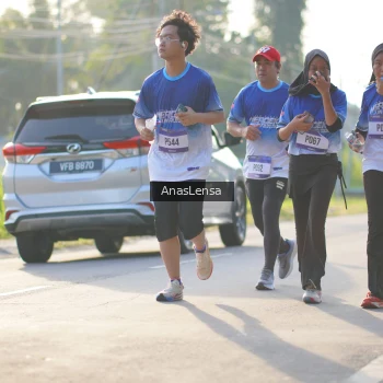 Runner Photo 3473517