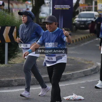 Runner Photo 3473525