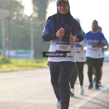 Runner Photo 3473574